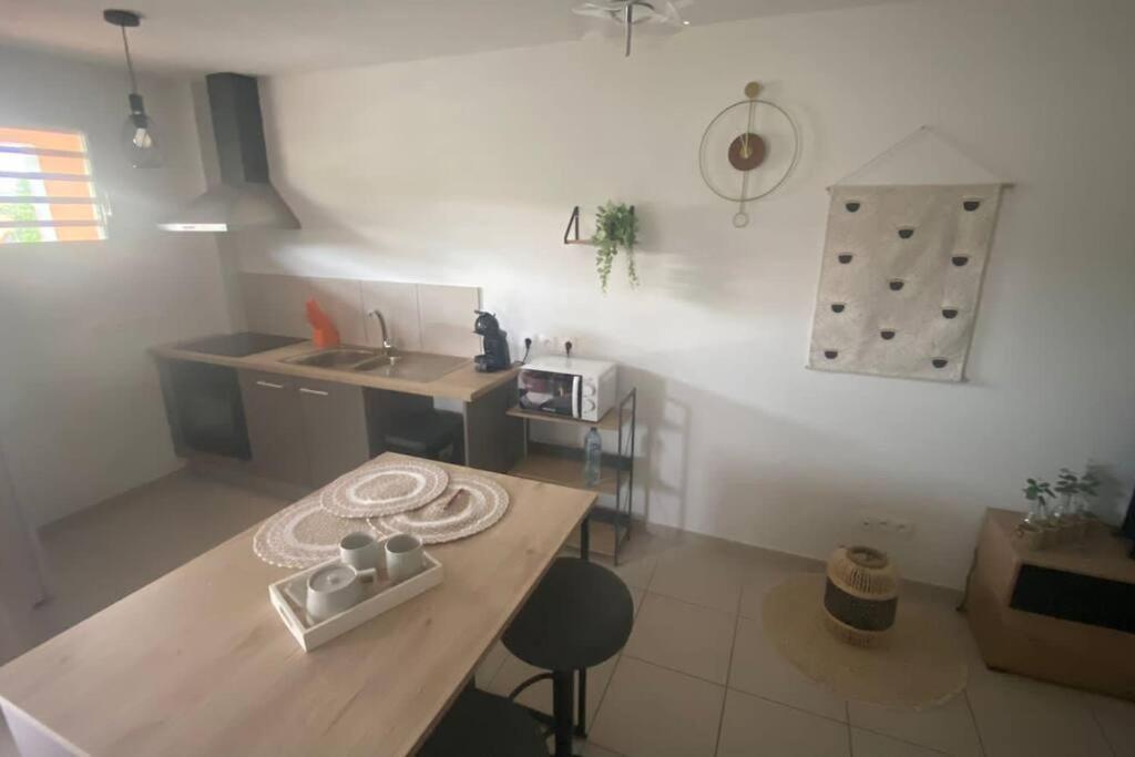 Appartement T2 Tres Cosy Cayenne Buitenkant foto